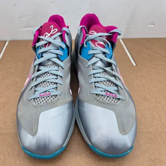 Nike LeBron Low Fireberry -Mens Size 14 Great condition